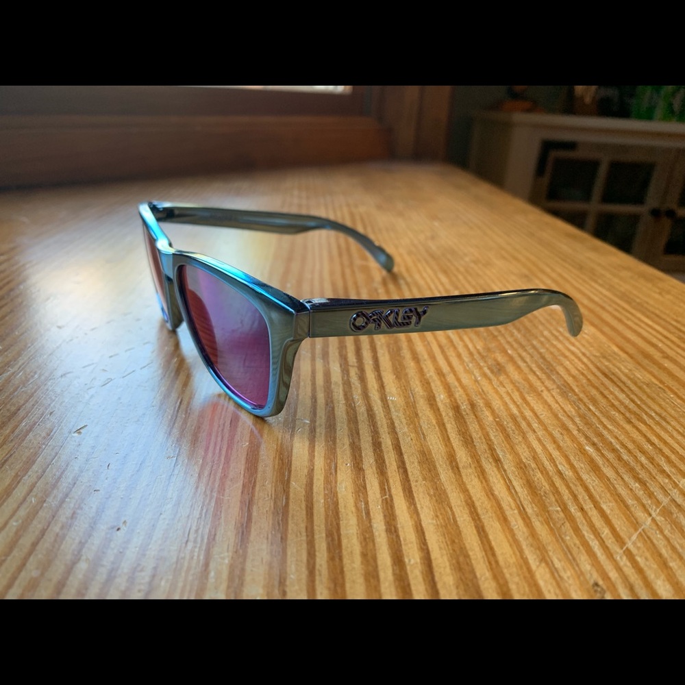 Oakley Frogskins blue